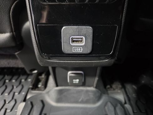 Used 2024 Jeep Compass Limited AWD/4WD image 32