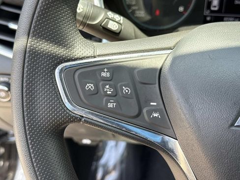 Used 2020 Chevrolet Malibu LT FWD image 40