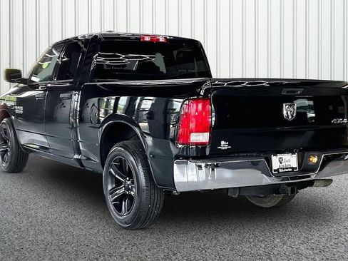 Used 2017 RAM 1500 ST w/ SXT Appearance Group AWD/4WD image 4