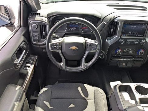 Used 2021 Chevrolet Silverado 1500 LT RWD image 18