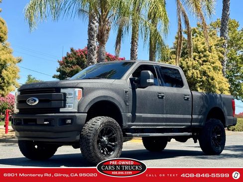 Used 2017 Ford F250 Lariat w/ Lariat Ultimate Package AWD/4WD image 26