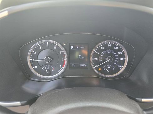 Used 2019 Hyundai Santa Fe SE image 15