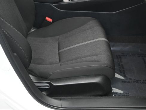 Used 2024 Honda Accord Sport image 17