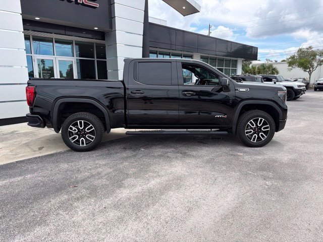 Used 2022 GMC Sierra 1500 AT4 w/ AT4 Preferred Package AWD/4WD image 10