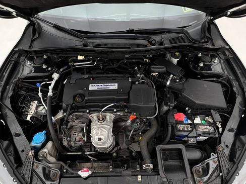 Used 2015 Honda Accord LX image 28