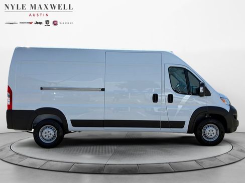 New 2027 RAM ProMaster 2500 w/ Convenience Group FWD image 18