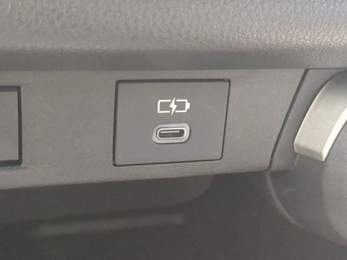 Used 2025 Toyota Grand Highlander FWD image 21