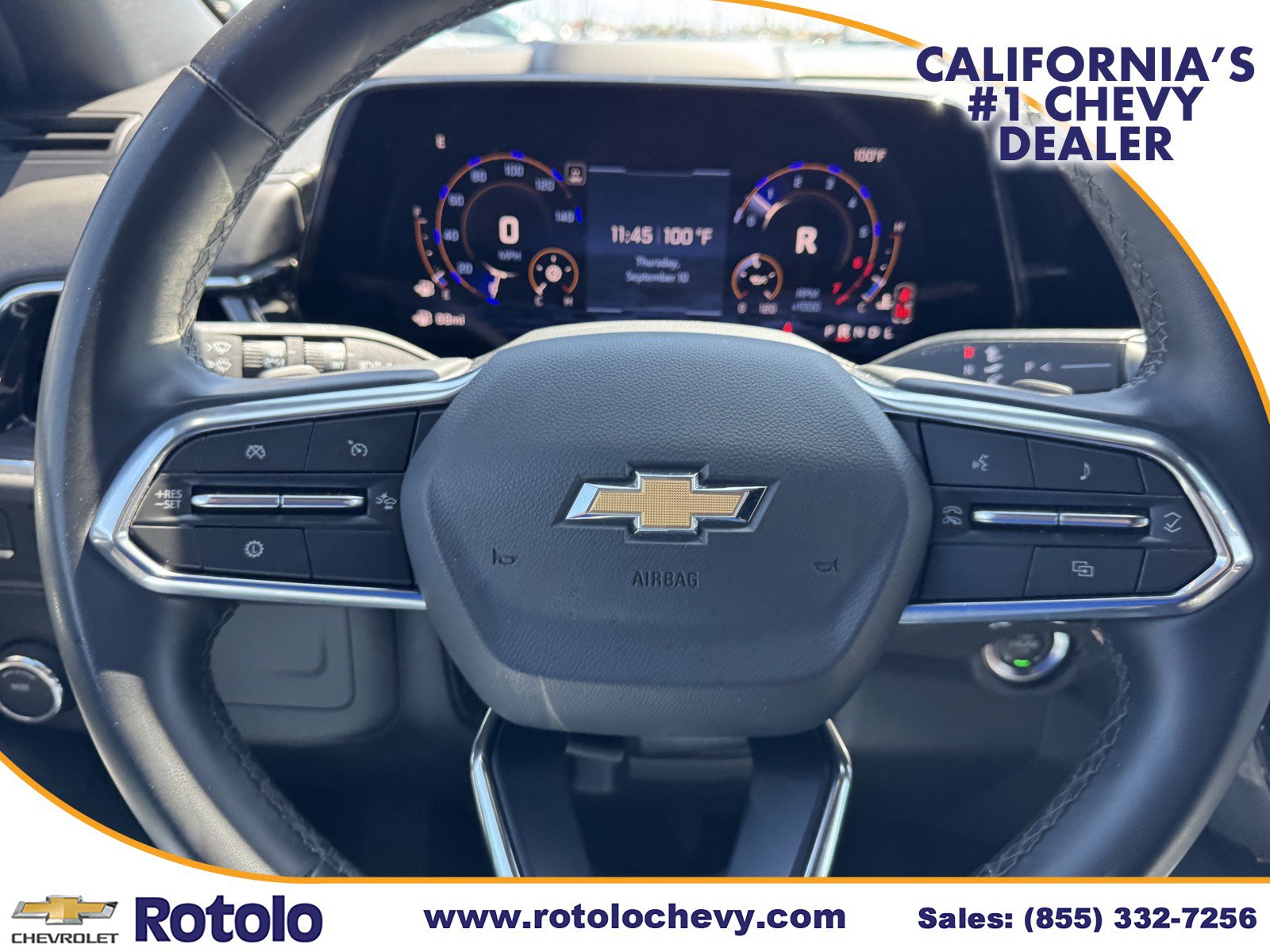 Used 2025 Chevrolet Suburban LT RWD image 26