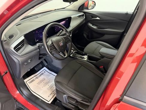 Used 2024 Buick Encore GX Preferred FWD image 16