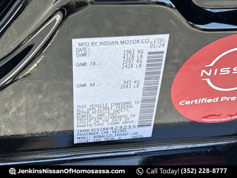 Certified 2024 Nissan Altima 2.5 SR w/ SR Premium Package FWD image 48