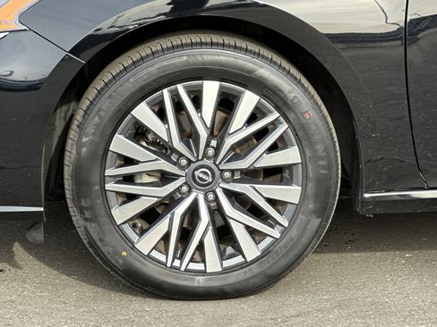 Certified 2023 Nissan Altima 2.5 SV image 25