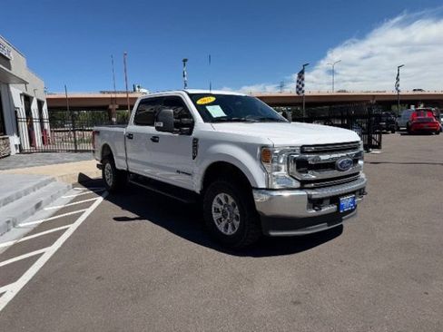 Used 2021 Ford F250 XLT w/ FX4 Off-Road Package AWD/4WD image 19
