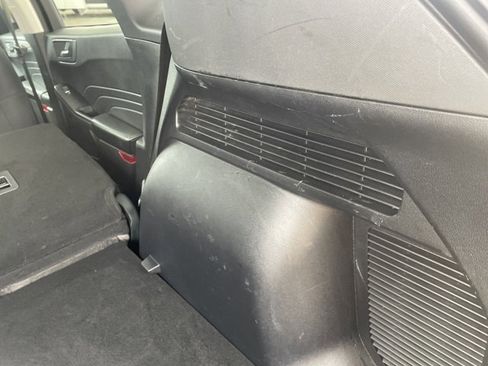 Used 2022 Ford Escape SE image 64