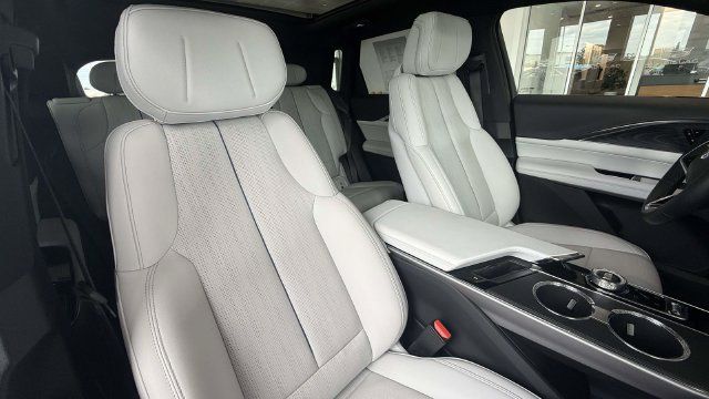 Used 2024 Cadillac Lyriq Luxury w/ LPO, Floor Liner Package AWD/4WD image 22