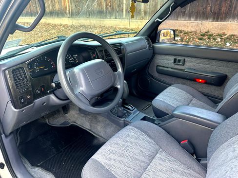 Used 1999 Toyota Tacoma 4x4 Xtracab V6 image 24