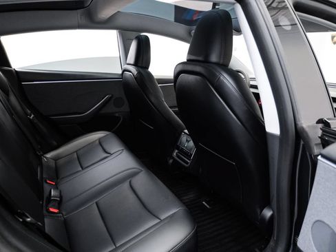 Used 2025 Tesla Model 3 Long Range RWD image 29