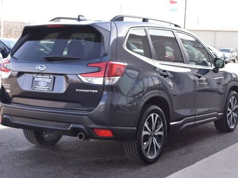 Used 2019 Subaru Forester Limited image 10