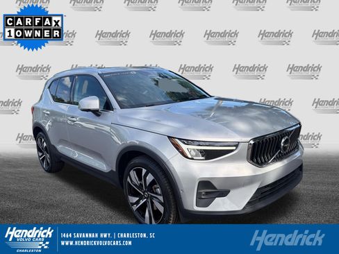 Certified 2023 Volvo XC40 B4 Plus w/ Protection Package Premier FWD image 1