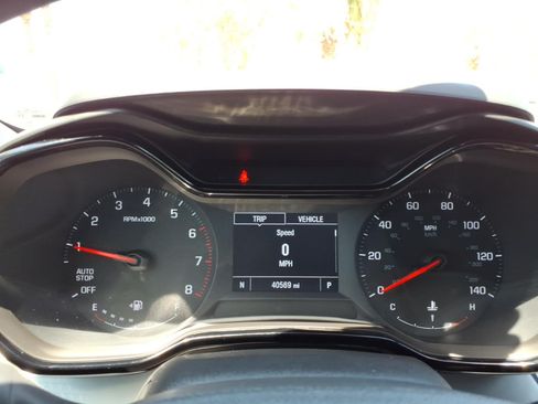 Used 2024 Chevrolet Trax LS w/ LS Convenience Package FWD image 30