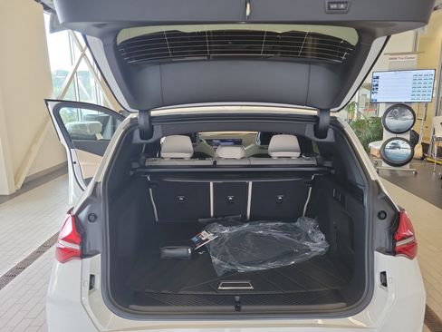 Used 2026 BMW X3 xDrive30 w/ Convenience Package image 17