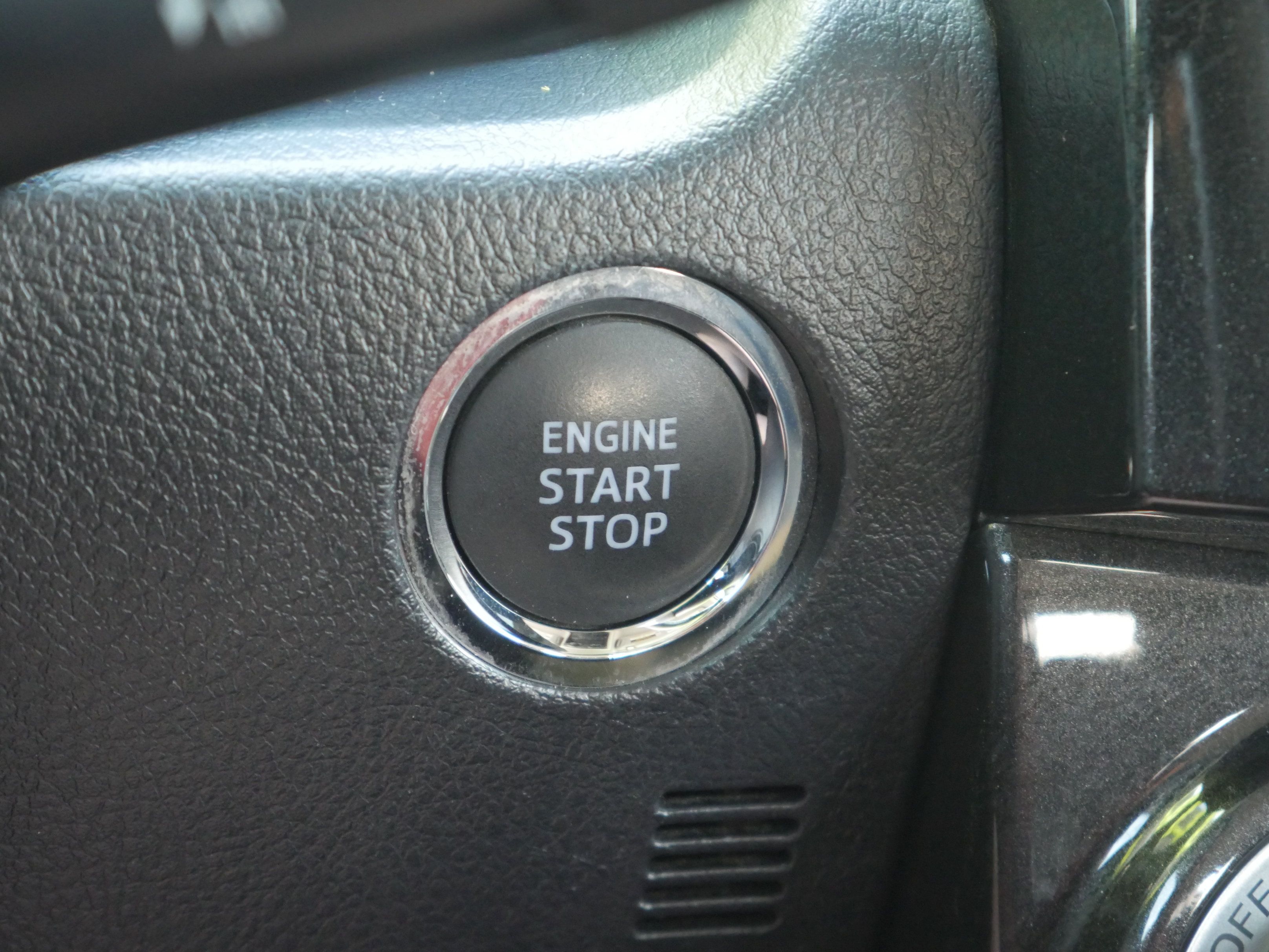 Used 2024 Toyota 4Runner TRD Off-Road Premium AWD/4WD image 7