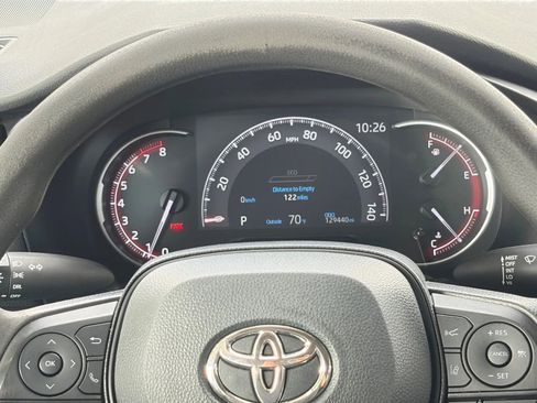 Used 2023 Toyota RAV4 LE image 27