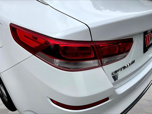 Used 2019 Kia Optima LX FWD image 23
