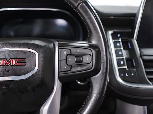 Used 2023 GMC Yukon SLE image 11