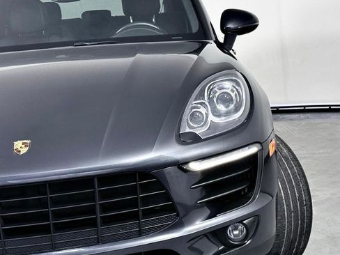 Used 2017 Porsche Macan S image 7