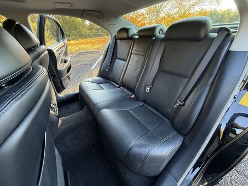 Used 2014 Lexus LS 460 image 20