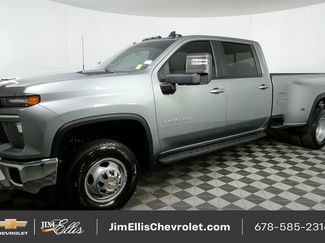 Used 2024 Chevrolet Silverado 3500 LT w/ All Star Edition video 2