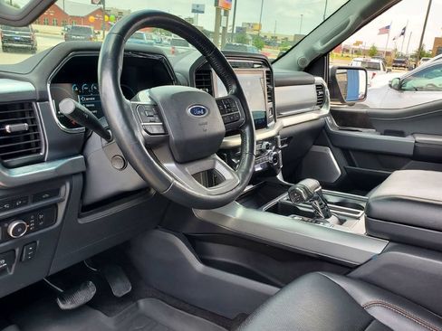 Used 2022 Ford F150 Lariat w/ Equipment Group 502A High AWD/4WD image 3