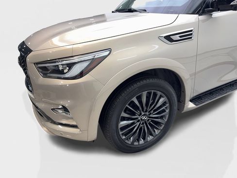 Used 2024 INFINITI QX80 Premium Select w/ Cargo Package AWD/4WD image 18
