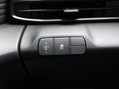 New 2026 Hyundai Elantra Sport FWD image 32