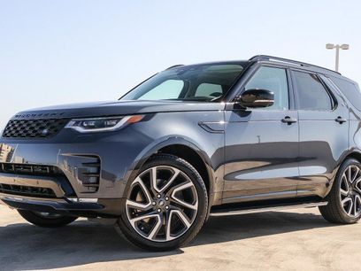 Certified 2025 Land Rover Discovery Dynamic SE