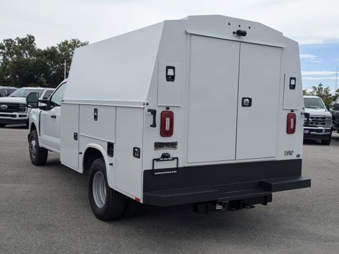 New 2024 Ford F350 XL image 7