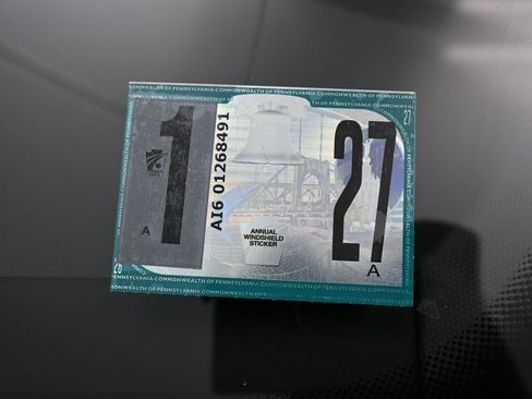 Used 2022 Volkswagen ID.4 Pro image 9