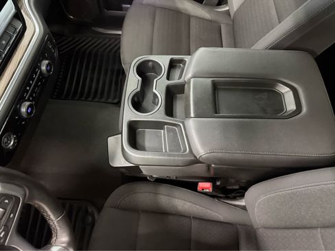 Used 2024 Chevrolet Silverado 1500 LT image 22