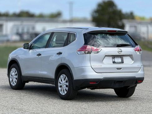 Used 2016 Nissan Rogue S AWD/4WD image 10