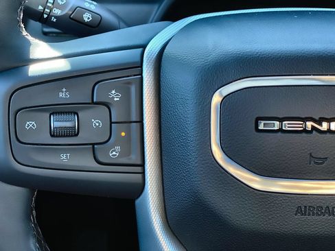 New 2026 GMC Sierra 2500 Denali w/ Denali Reserve Package AWD/4WD image 21