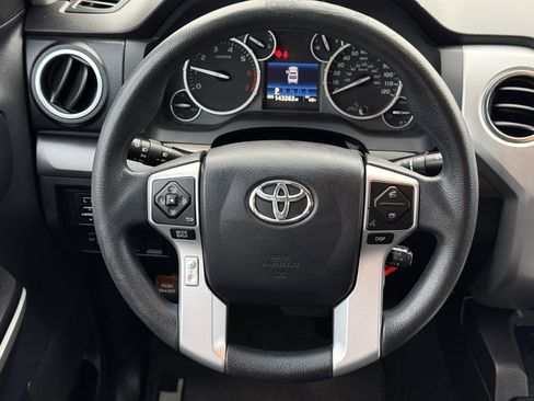 Used 2015 Toyota Tundra SR5 image 15