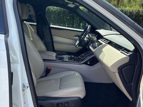 Used 2020 Land Rover Range Rover Velar R-Dynamic S image 8