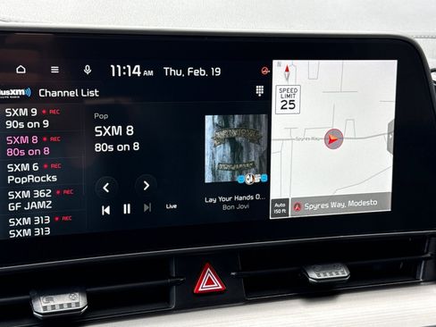 Certified 2025 Kia Sportage EX image 15