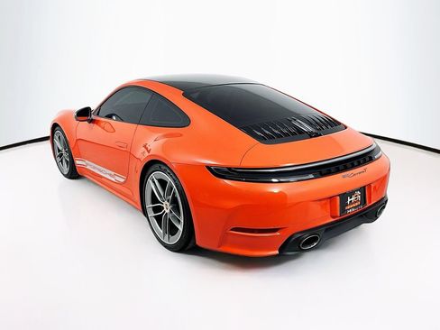 Used 2025 Porsche 911 Carrera T RWD image 8