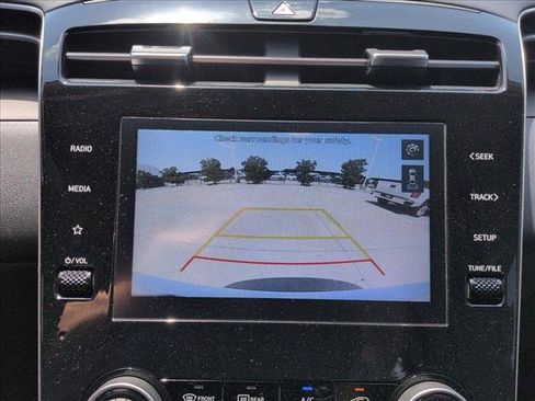 Used 2022 Hyundai Tucson SE FWD image 13