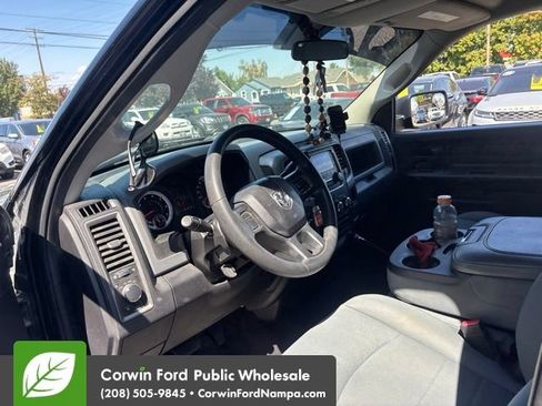 Used 2013 RAM 1500 ST w/ SXT Appearance Group AWD/4WD image 8