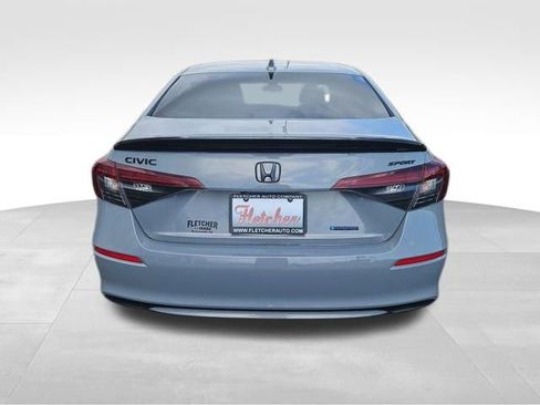 Certified 2025 Honda Civic Sport image 5