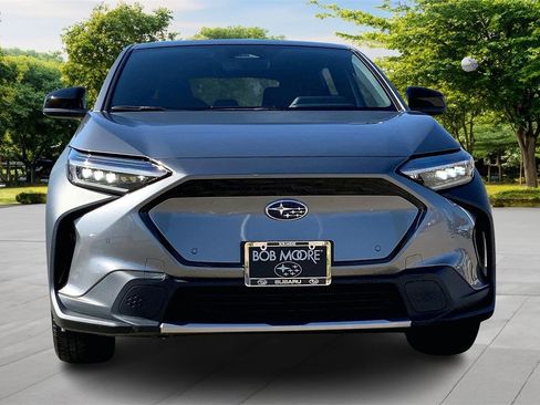 Used 2023 Subaru Solterra AWD image 2