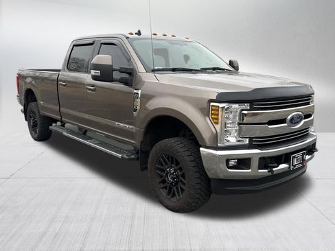 Used 2019 Ford F350 Lariat w/ Lariat Value Package image 2