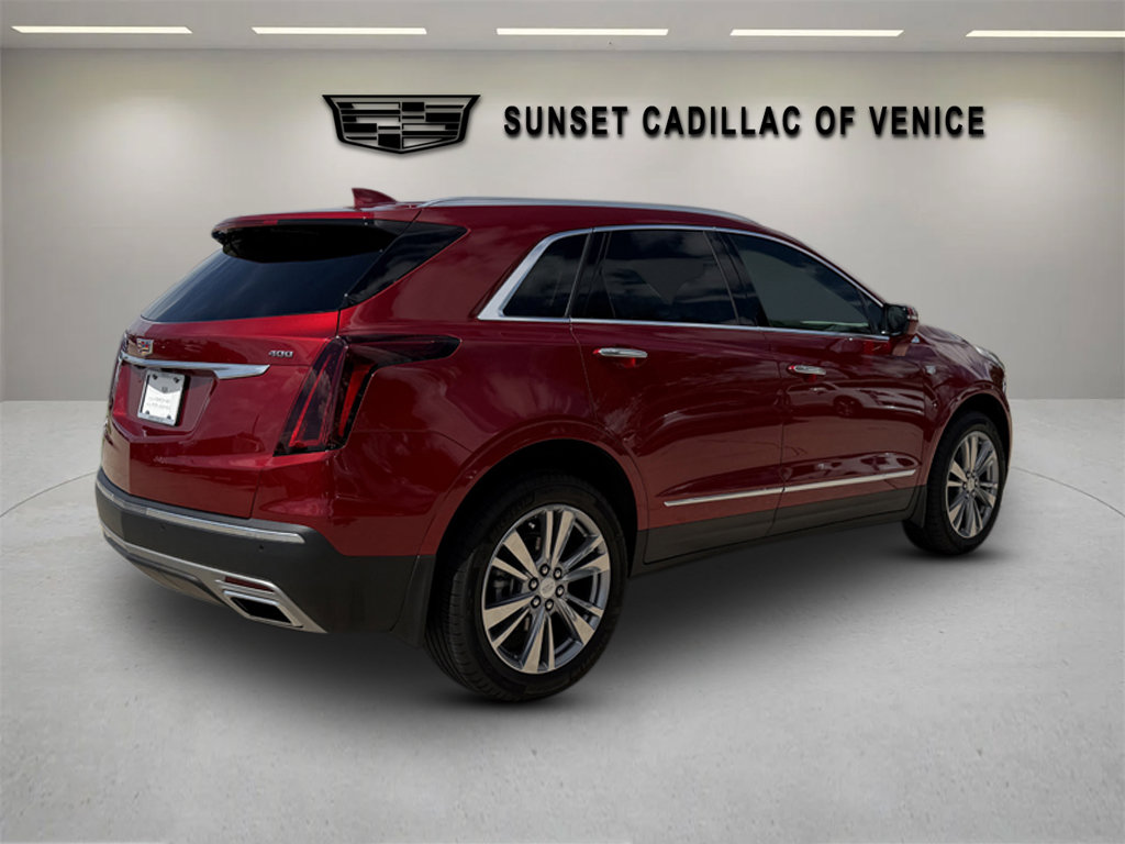 Certified 2024 Cadillac XT5 Premium Luxury FWD image 35